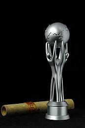 《最终幻想7：重生》全新截图 画面超唯美让人感动